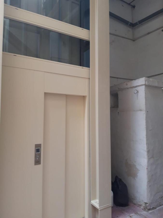 Casa Ale Bed & Breakfast Brindisi Ngoại thất bức ảnh