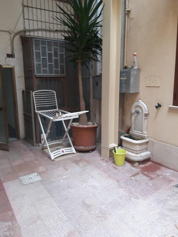 Casa Ale Bed & Breakfast Brindisi Ngoại thất bức ảnh