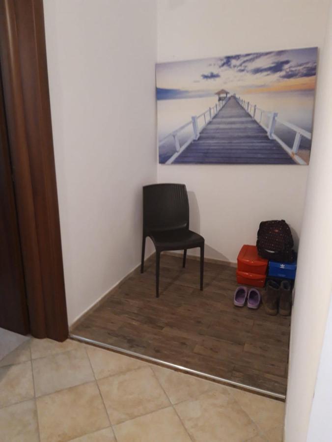 Casa Ale Bed & Breakfast Brindisi Ngoại thất bức ảnh
